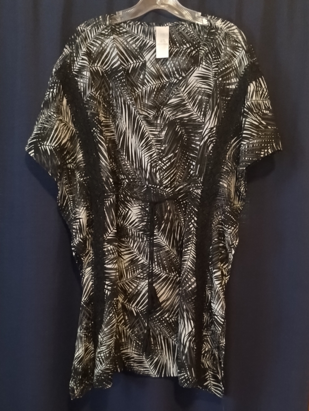 Black & White Palm Print Beach Cover Up